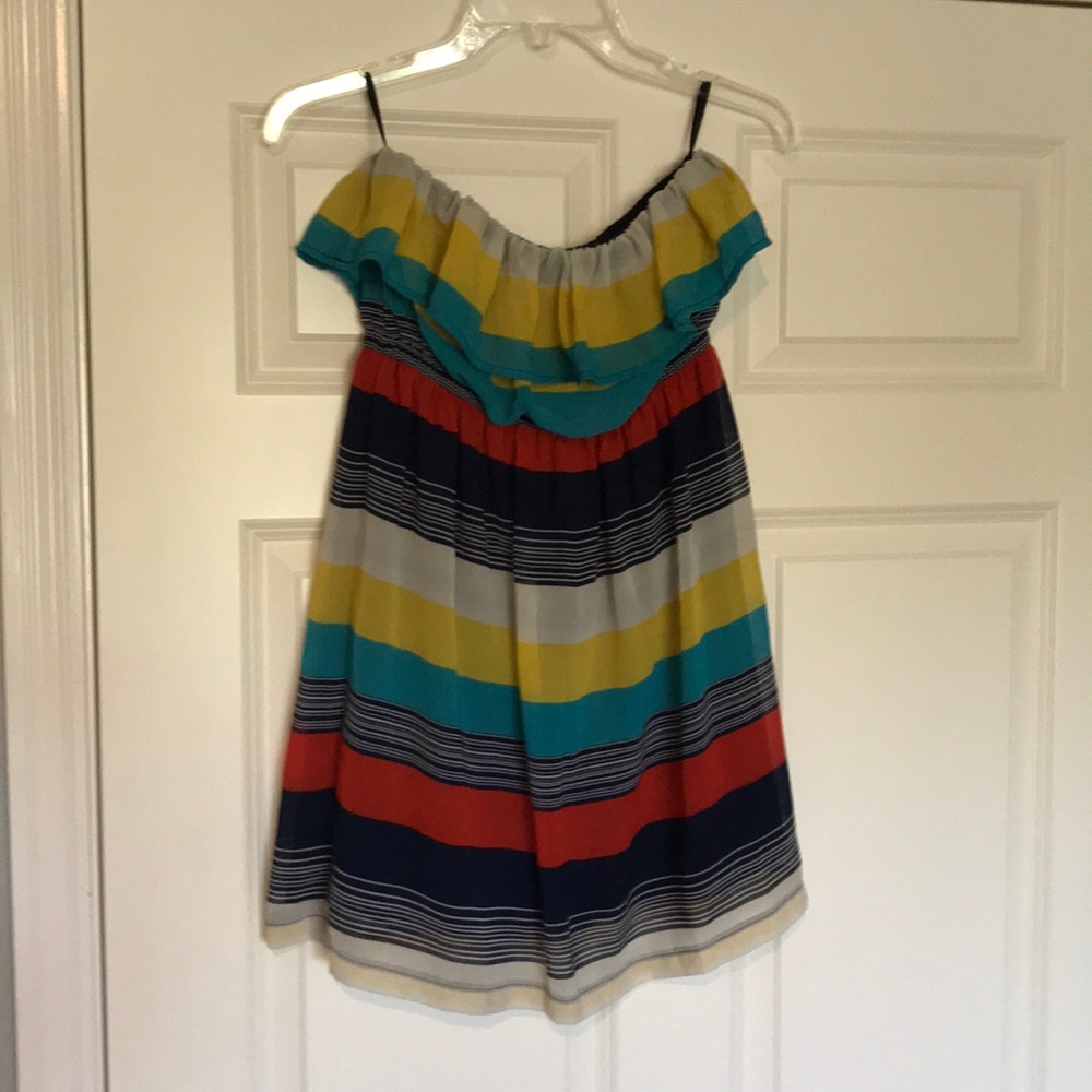 Colorful strapless short dress